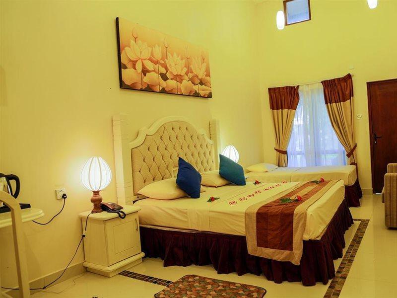 Miridiya Lake Resort Anuradhapura Exterior foto